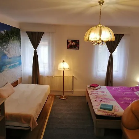 Jura Apartment *